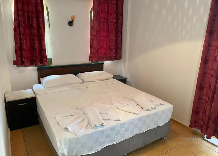 Maxwell מלון דירות *