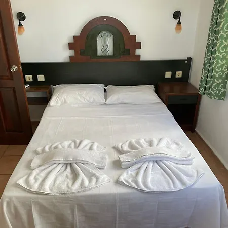 Maxwell マルマリス