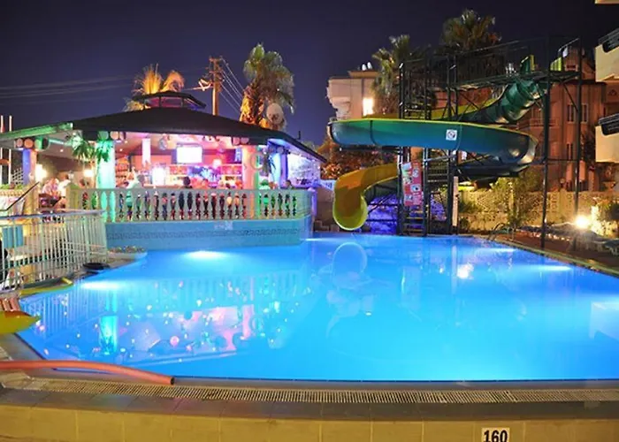 Maxwell マルマリス