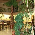 Maxwell Aparthotel *