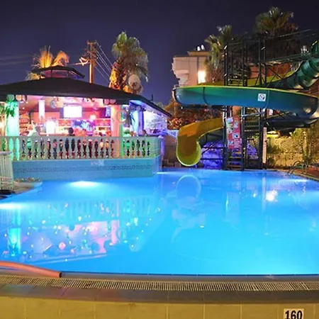 Maxwell Marmaris